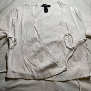 Forever 21 white tied crop top size small